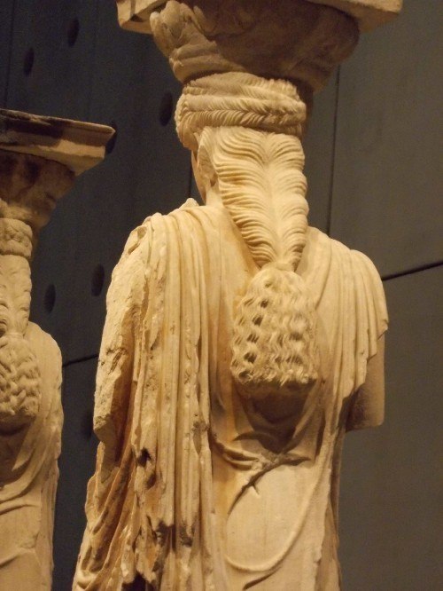 Athenian woman ancient hairstyle
